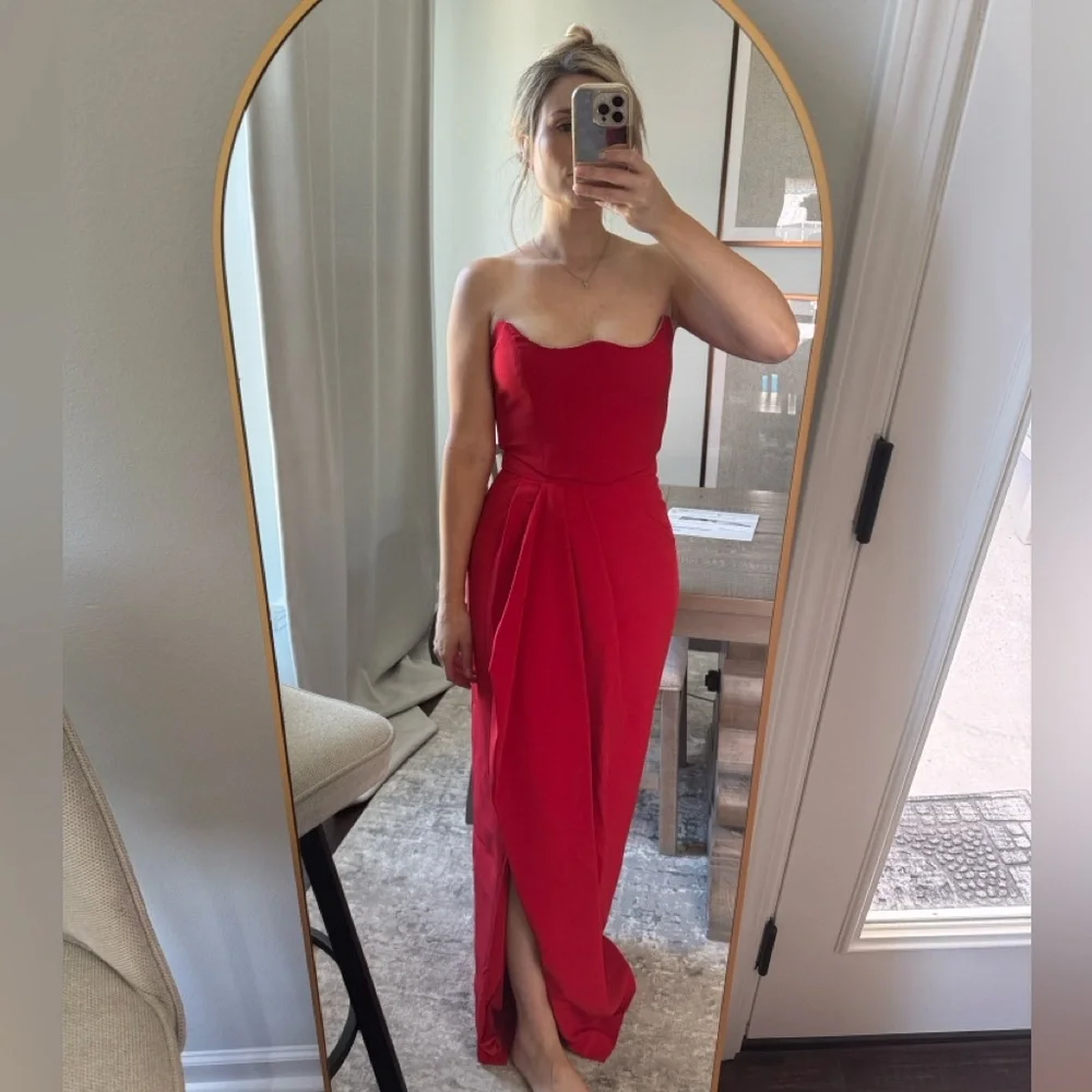 Red Evening Skirt - Picture 2 of 7